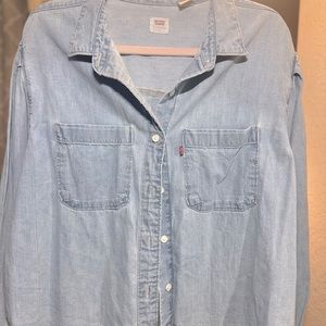 Levi’s women’s Jean jacket size large